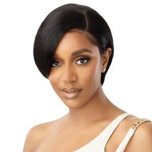 NIB Outre Luxy Wig